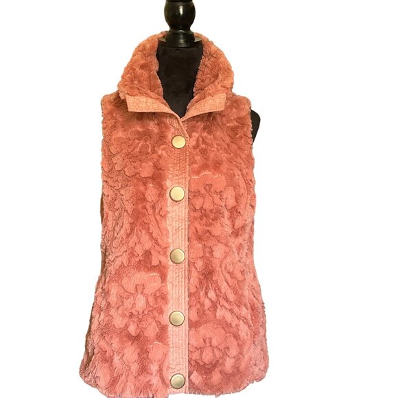💖Marc New York, Andrew Marc salmon fur vest with pockets and gold button - Picture 2 of 10